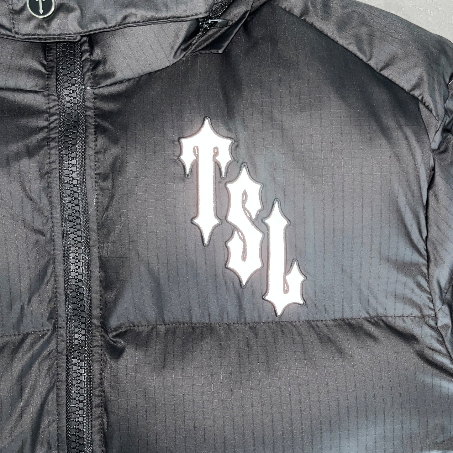 Black TrapStar Shooters Detachable Hooded Puffer